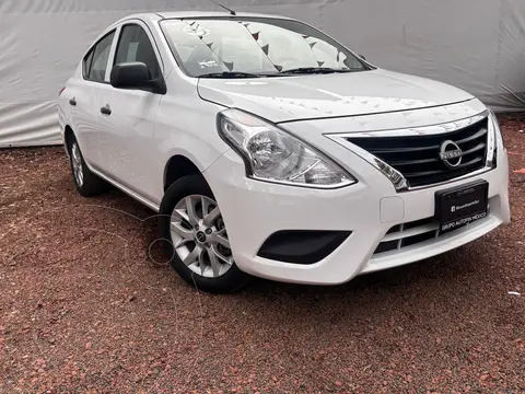 Nissan V-Drive 1.6L Plus usado (2024) color Blanco precio $249,000