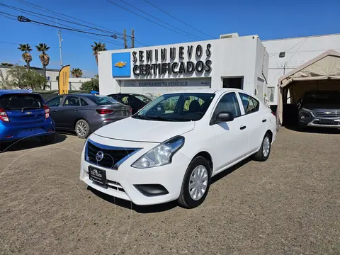 Nissan V-Drive 1.6L usado (2020) color Blanco precio $186,000