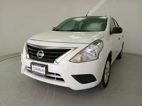 Nissan V-Drive 1.6L Plus usado (2022) color Blanco precio $223,000