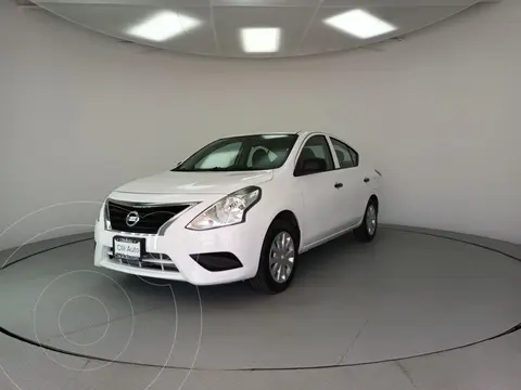 Nissan V-Drive 1.6L usado (2020) color Blanco precio $210,000