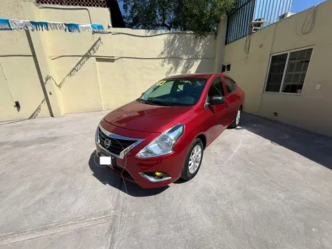 Nissan V-Drive 1.6L Plus usado (2023) color Rojo precio $210,000