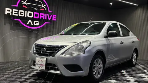 Nissan V-Drive 1.6L usado (2021) color Plata precio $209,900