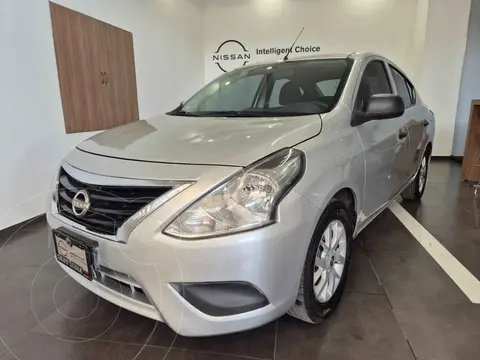 Nissan V-Drive 1.6L Plus usado (2023) color Plata precio $256,000