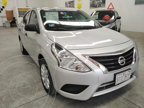 Nissan V-Drive 1.6L usado (2019) color Plata precio $165,000