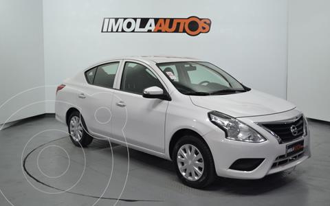 Nissan Versa Sense usado (2018) color Blanco precio $1.700.000