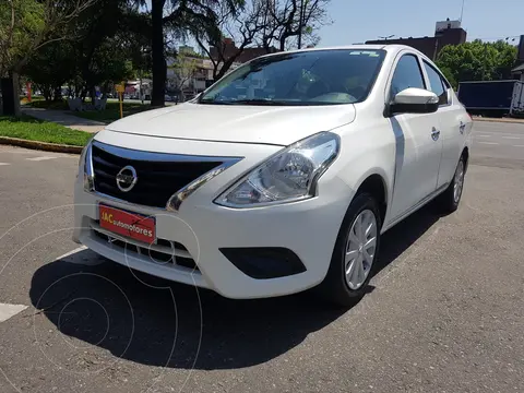 Nissan Versa Sense Aut usado (2019) color Blanco financiado en cuotas(anticipo $1.380.000 cuotas desde $85.000)