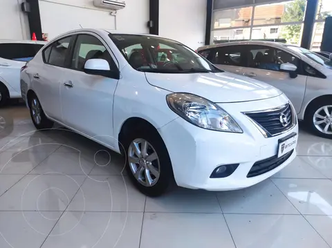 Nissan Versa Exclusive Aut usado (2014) color Blanco precio $3.449.000