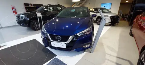 Nissan Versa Exclusive Aut usado (2022) color Azul financiado en cuotas(anticipo $769.820 cuotas desde $35.000)
