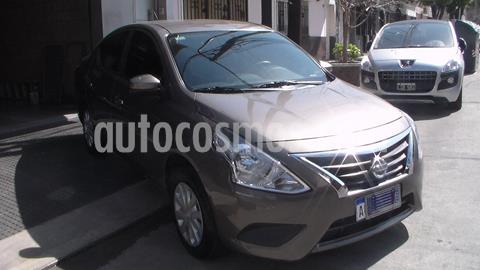 foto Nissan Versa Sense usado (2018) precio $1.149.900