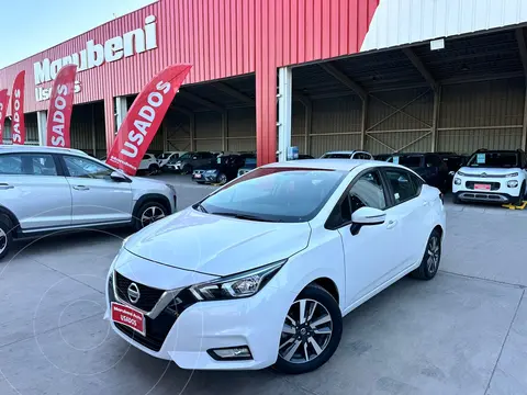Nissan Versa 1.6L Advance Aut usado (2021) color Blanco financiado en cuotas(pie $2.350.000)