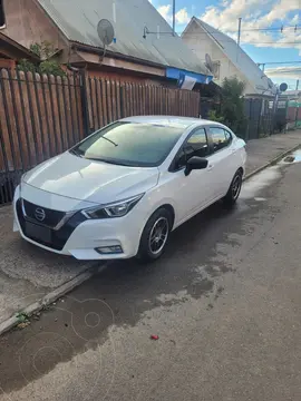 Nissan Versa 1.6L Sense Aut usado (2022) color Blanco precio $10.000.000