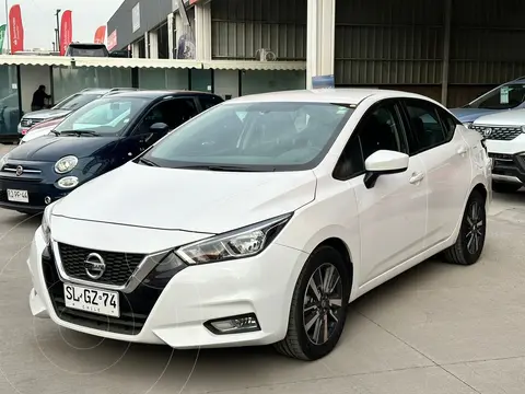 Nissan Versa 1.6L Advance usado (2023) color Blanco financiado en cuotas(pie $2.650.000)