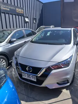 Nissan Versa 1.6L Advance usado (2023) color Plata precio $12.490.000