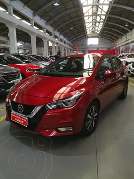 Nissan Versa 1.6L Advance Aut usado (2023) color Rojo financiado en cuotas(pie $2.450.000)