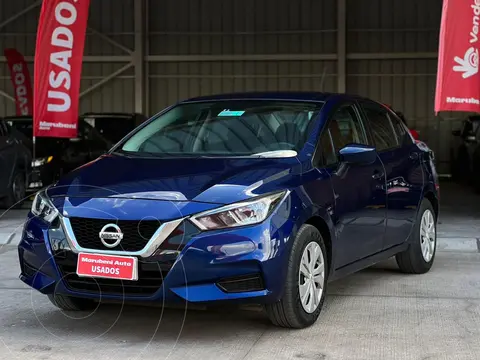 Nissan Versa 1.6L Sense Aut usado (2021) color Azul financiado en cuotas(pie $3.000.000 cuotas desde $306.000)