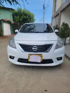 Nissan Versa Advance usado (2014) color Blanco precio $34.500.000