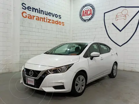 Nissan Versa Sense Aut usado (2021) color Blanco financiado en mensualidades(enganche $49,800 mensualidades desde $5,234)