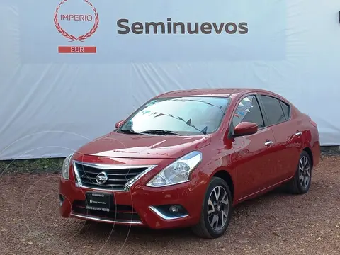 Nissan Versa Exclusive Aut usado (2015) color Rojo financiado en mensualidades(enganche $47,100 mensualidades desde $5,893)