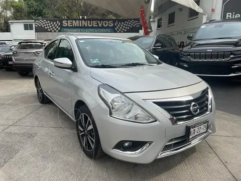 Nissan Versa Exclusive NAVI Aut usado (2019) color Plata financiado en mensualidades(enganche $24,900 mensualidades desde $6,589)