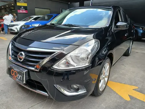 Nissan Versa Advance Aut usado (2016) color Negro precio $170,000
