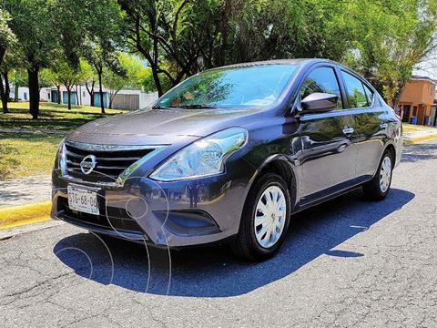 foto Nissan Versa Sense usado (2016) color Gris precio $145,000