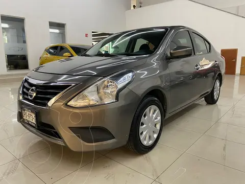 Nissan Versa Sense Aut usado (2015) color Granito precio $159,000