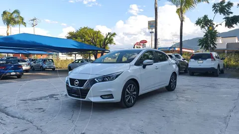 Nissan Versa Advance usado (2021) color Blanco precio $261,999