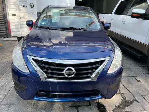 Nissan Versa Sense Aut usado (2019) color Azul precio $219,000