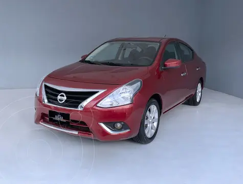 Nissan Versa Advance usado (2018) color Rojo precio $179,000