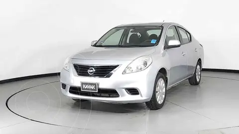 foto Nissan Versa Sense usado (2012) color Plata precio $146,999