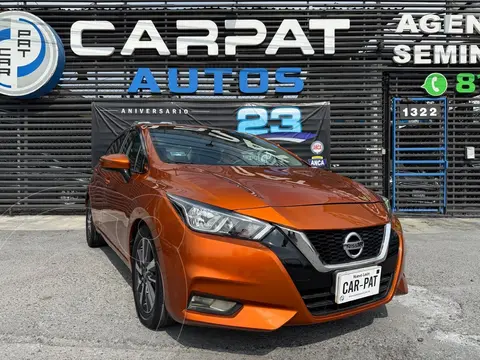 Nissan Versa Advance usado (2020) color Naranja financiado en mensualidades(enganche $54,780 mensualidades desde $5,709)