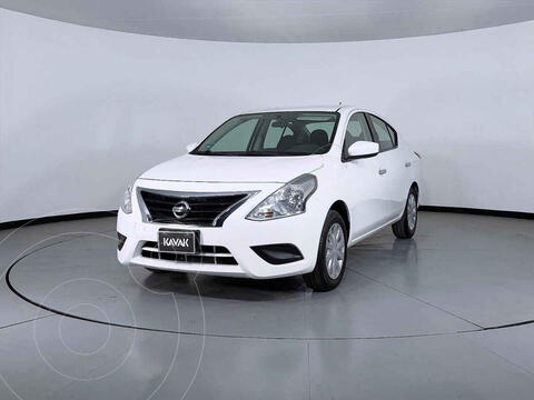 foto Nissan Versa Sense Aut usado (2016) color Blanco precio $174,999