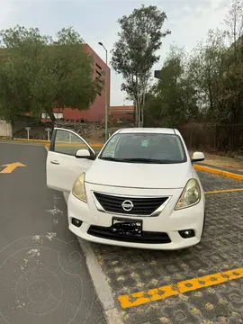 Nissan Versa Advance usado (2014) color Blanco precio $155,000