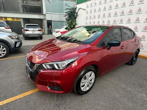 Nissan Versa Sense usado (2022) color Rojo precio $274,900