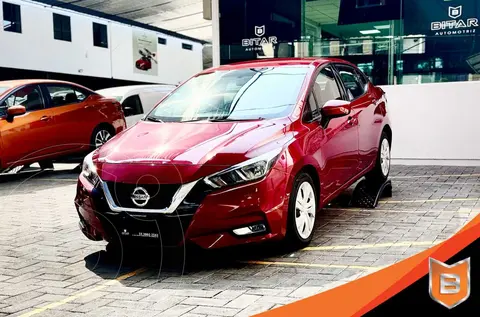 Nissan Versa Sense Aut usado (2021) color Rojo Metalizado financiado en mensualidades(enganche $52,980 mensualidades desde $6,242)