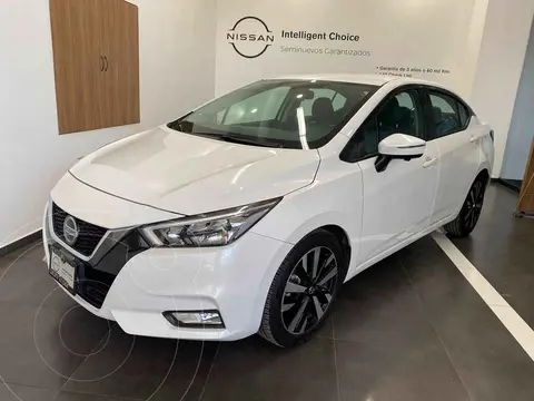 Nissan Versa Platinum Aut usado (2022) color Blanco precio $345,000