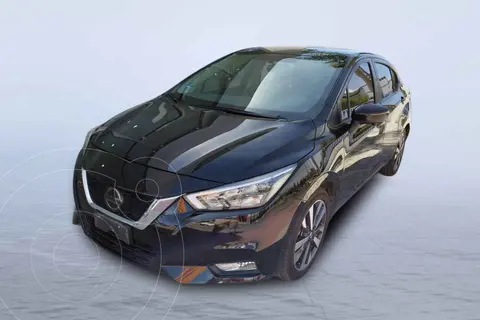Nissan Versa Platinum Aut usado (2020) color Negro precio $345,000