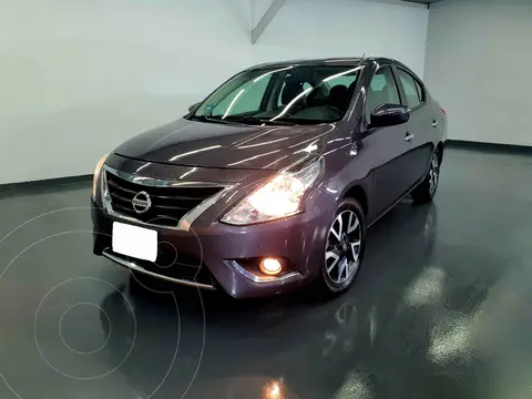 Nissan Versa Exclusive Aut usado (2015) color Acero precio $168,000