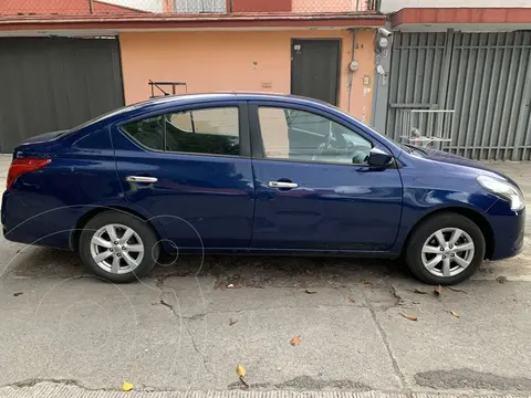 Nissan Versa Advance usado (2019) color Azul precio $169,800