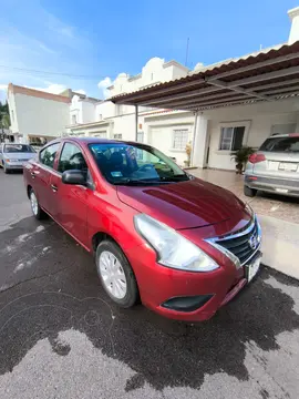 Nissan Versa Drive A/A usado (2019) color Rojo precio $170,000