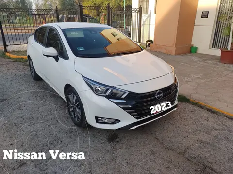 Nissan Versa Advance Aut usado (2023) color Blanco precio $325,000