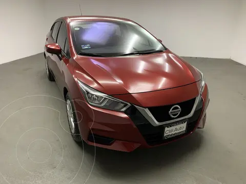 Nissan Versa Sense Aut usado (2020) color Rojo financiado en mensualidades(enganche $42,000 mensualidades desde $6,500)