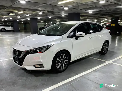 Nissan Versa Advance usado (2020) color Blanco precio $255,000