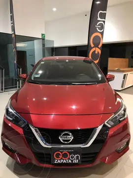 Nissan Versa Advance usado (2022) color Rojo financiado en mensualidades(enganche $81,250 mensualidades desde $5,891)