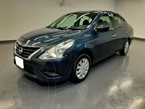 Nissan Versa Sense Aut usado (2015) color Azul precio $157,000