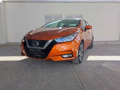 Nissan Versa Advance usado (2022) color Naranja financiado en mensualidades(enganche $58,320 mensualidades desde $6,191)