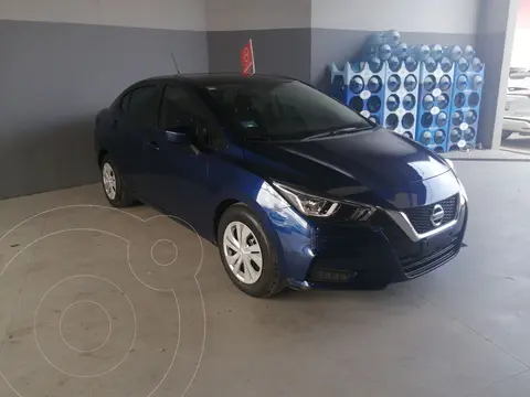 Nissan Versa Sense usado (2022) color Azul financiado en mensualidades(enganche $96,070 mensualidades desde $4,585)