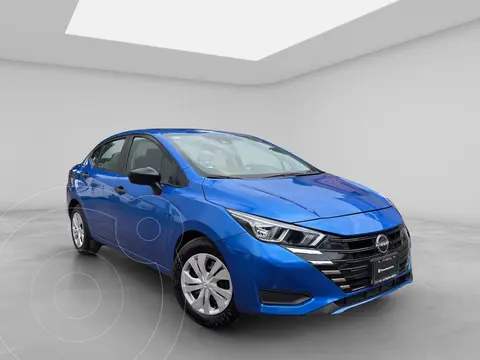 Nissan Versa Sense usado (2023) color Azul precio $265,000