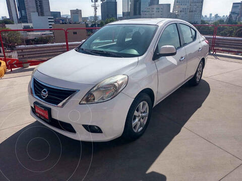 Nissan Versa Advance Aut usado (2013) color Blanco precio $149,000