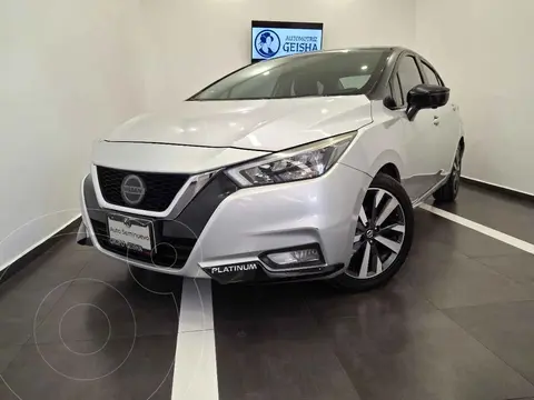 Nissan Versa Platinum Aut usado (2020) color Gris precio $290,000